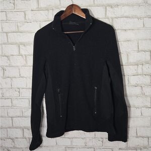 Foot Locker 1/4 zip‎ fleece pullover